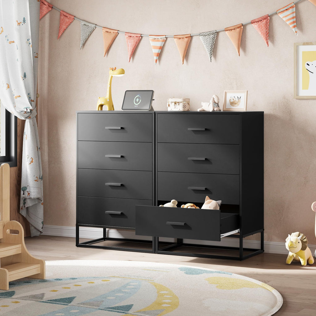 Black 4 Drawer Wooden Dresser B900