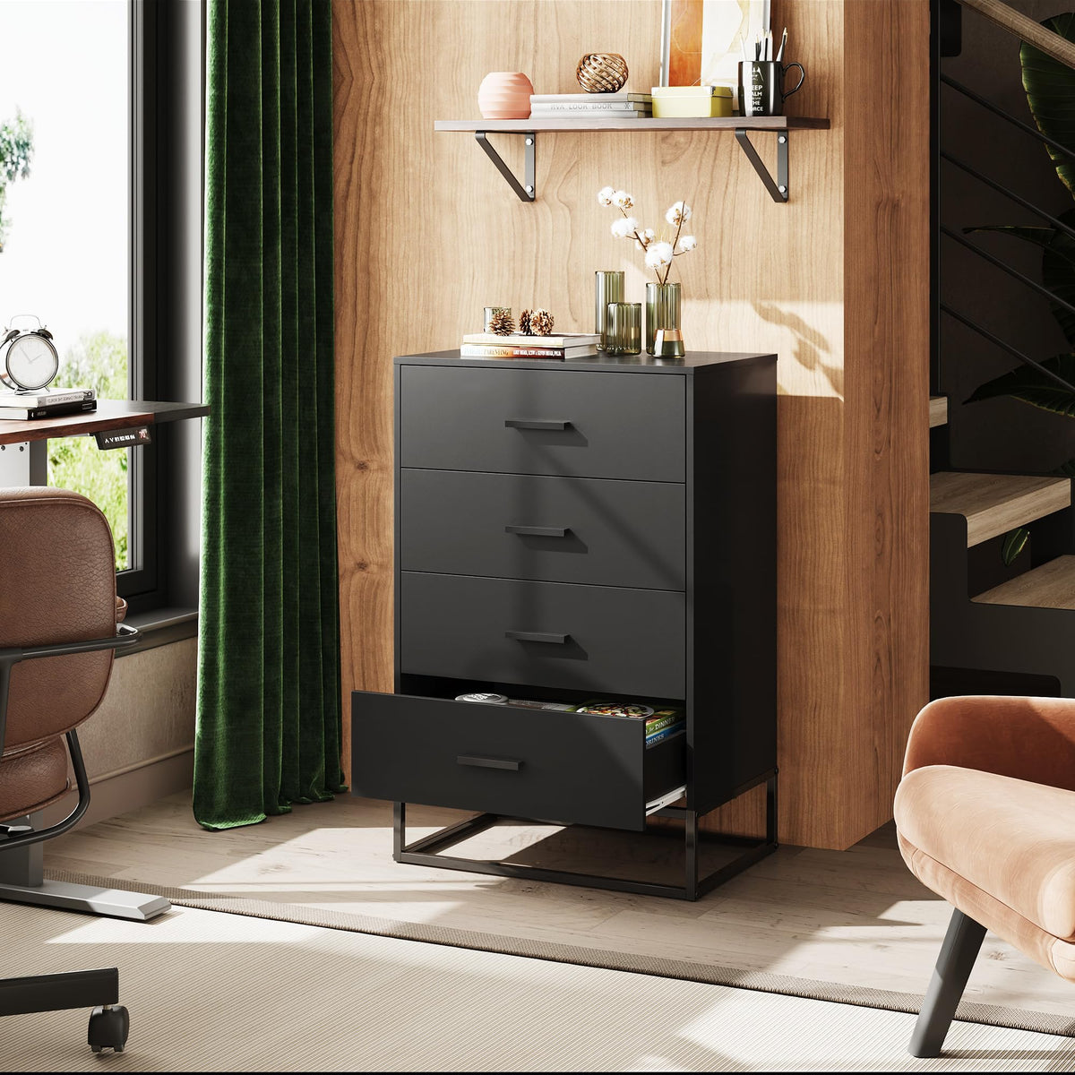 Black 4 Drawer Wooden Dresser B900